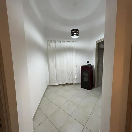 Casa Indipendente Vicino Al Centro 度假居
