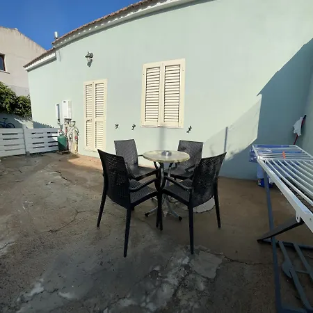 Casa Indipendente Vicino Al Centro Vakantiehuis Olbia
